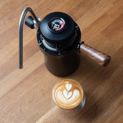 Flair Wizard steamer - milk frother