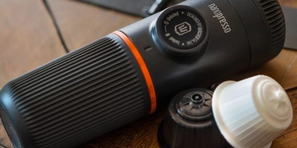 How do I choose the Wacaco Nanopresso and its equipment?