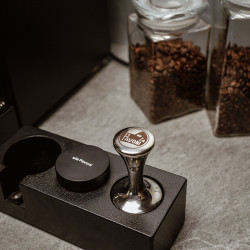 La Pavoni Leveler – Professional coffee distributor (black)