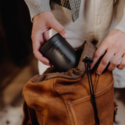 Wacaco Prestina (coal black) – a portable coffee maker